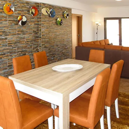 Do Pinheiros - Obi105 By Interhome